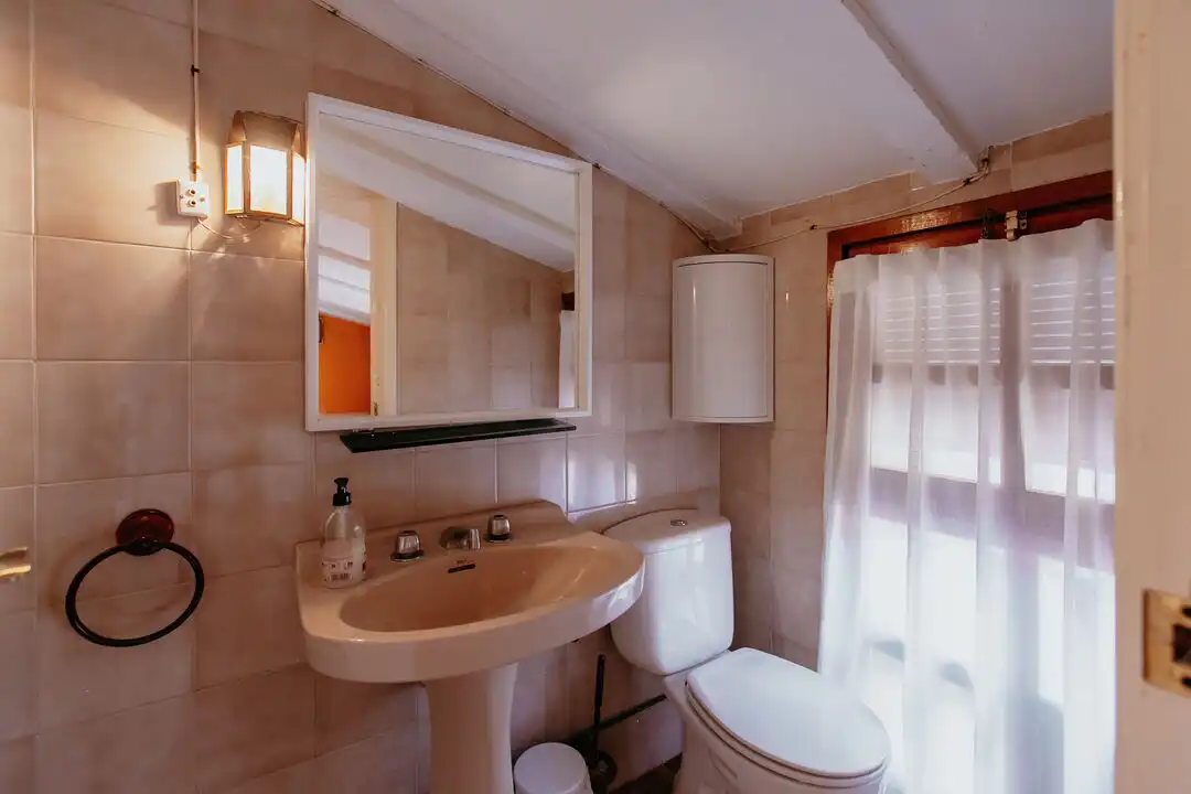 Baño de Casa o chalet en venta en Lupiñén-Ortilla con Aire acondicionado, Calefacción y Jardín privado