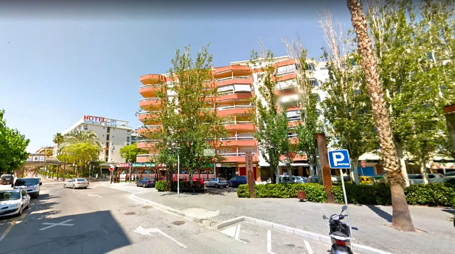 Aparcament de Apartament en venda en Salou amb Aire condicionat i Terrassa
