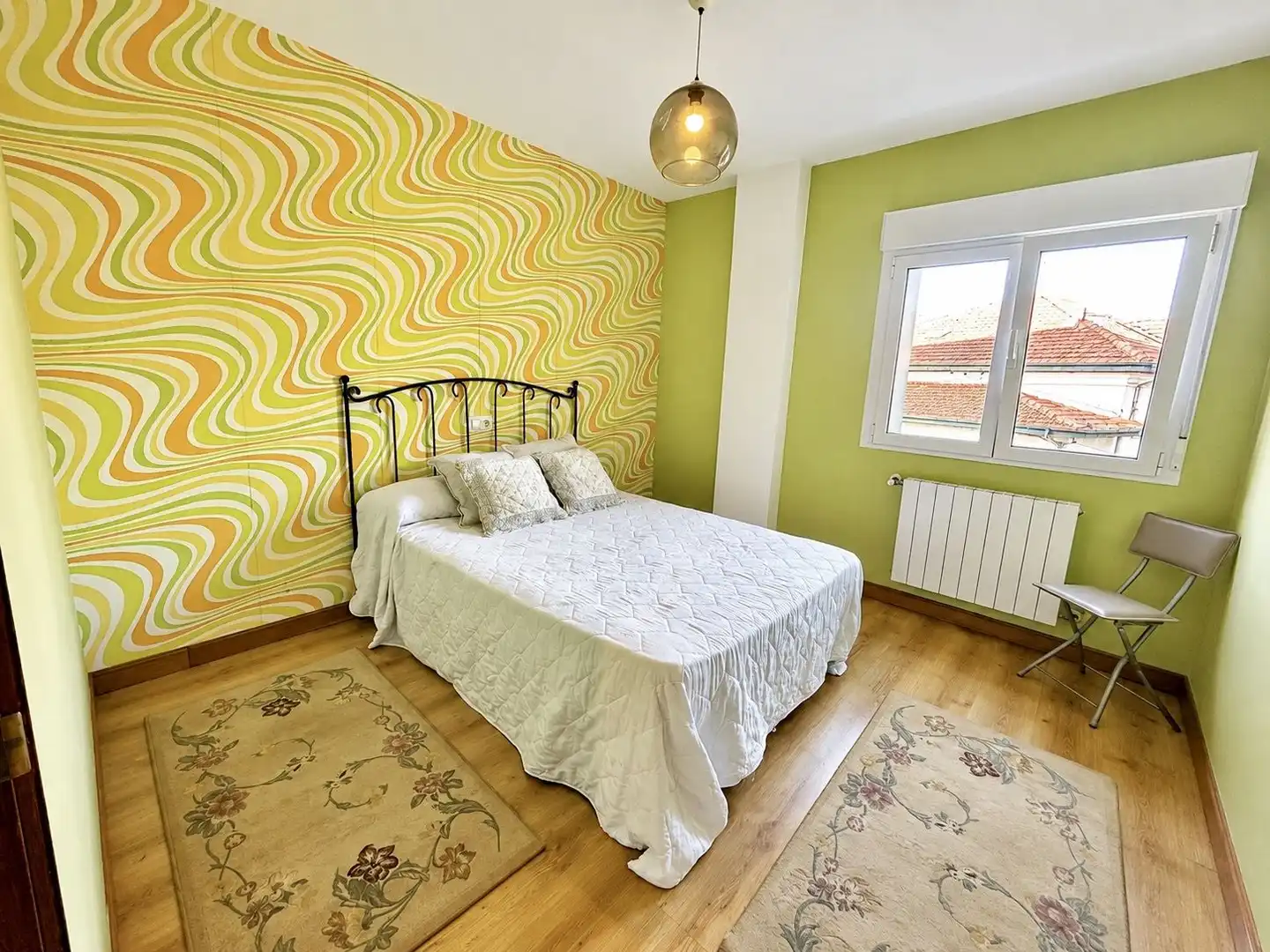 Habitación de Piso en venta en Colindres con Calefacción, Amueblado y Balcón