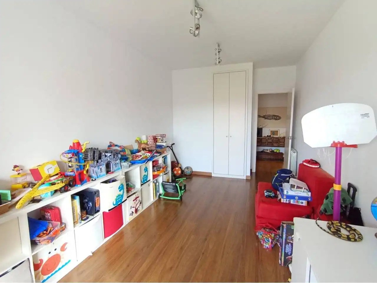 Wohnung zur Miete in Sant Cugat del Vallès mit Klimaanlage, Heizung und Parkett
