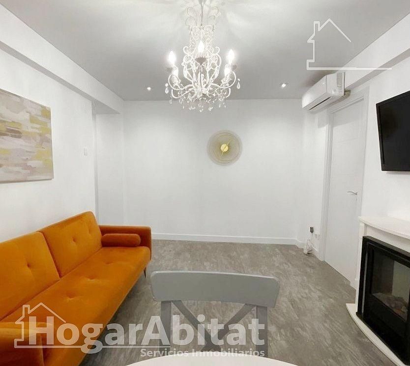 Living room of Flat for sale in Paiporta  with Air Conditioner, Heating and Parquet flooring