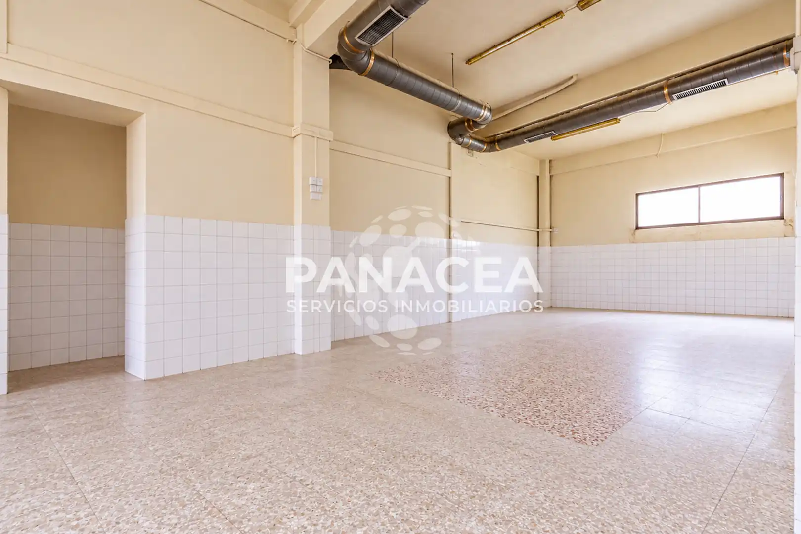 Commercial properties for sale in La Mojonera, Almería