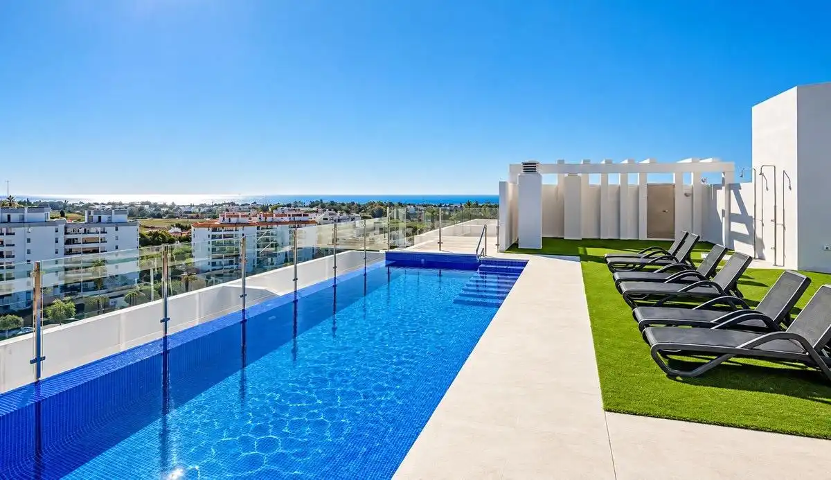 Piscina de Piso en venta en Marbella