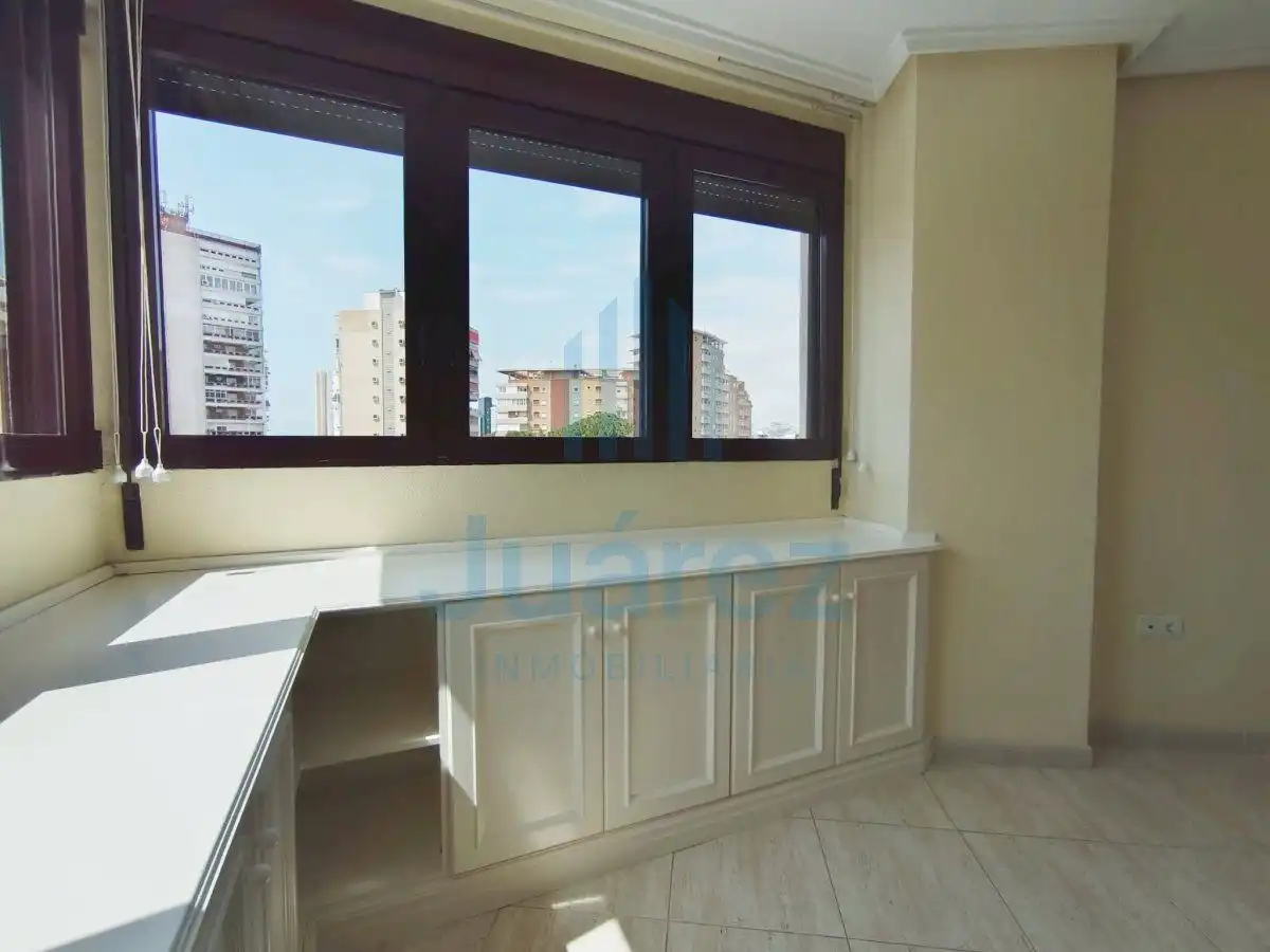 Cuina de Pis de lloguer en Alicante / Alacant amb Aire condicionat, Calefacció i Terrassa