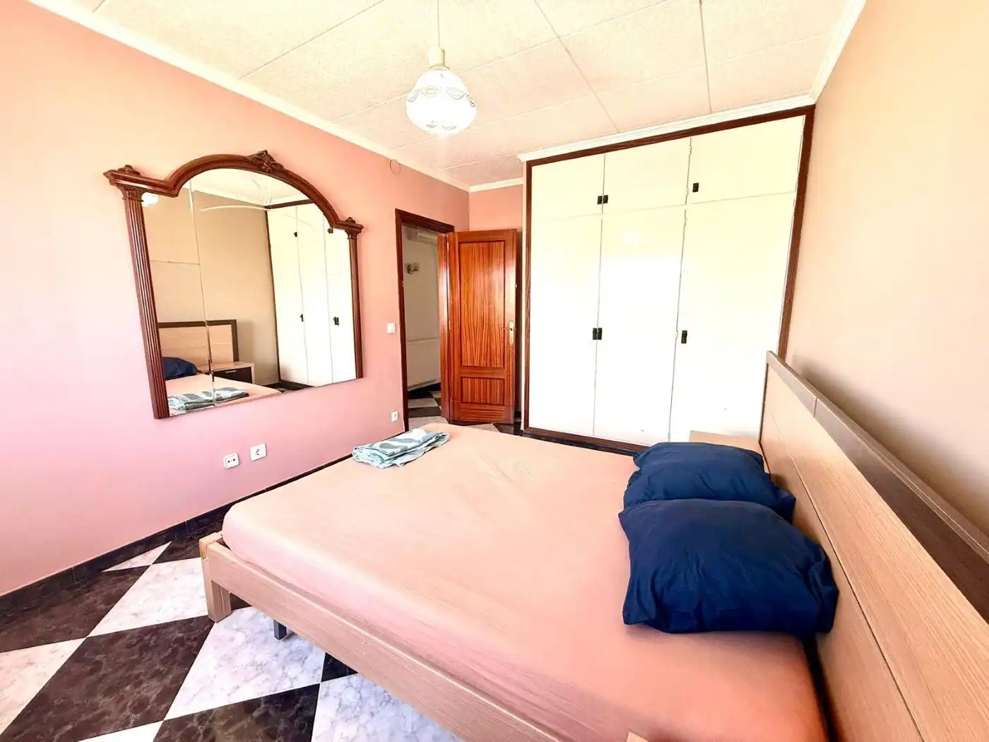 Dormitori de Casa o xalet en venda en Roses amb Aire condicionat, Calefacció i Terrassa