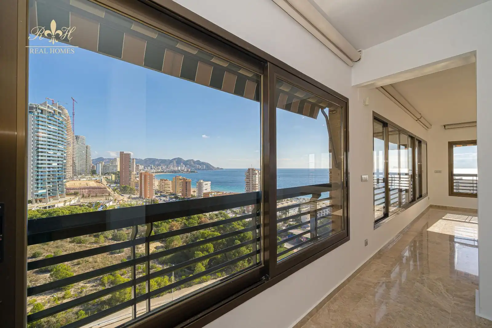 Ático con piscina en venta en COBLANCA 33, imagen 13