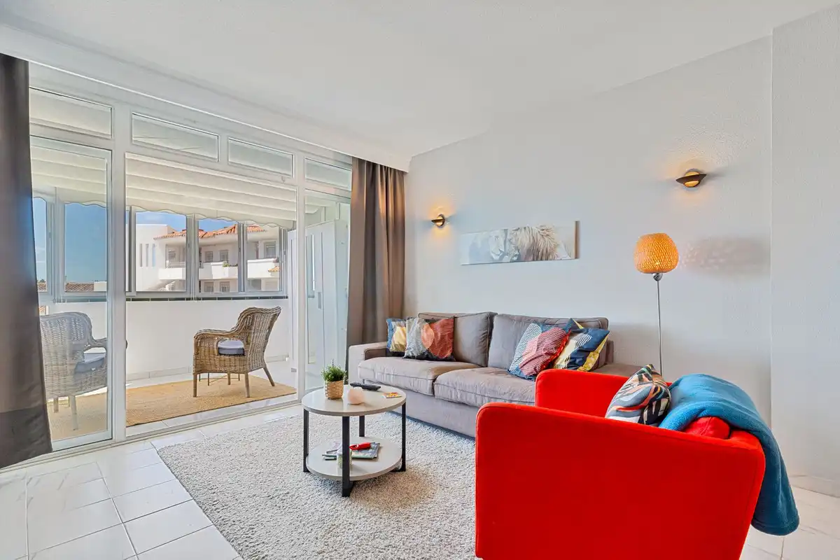 Sala de estar de Apartamento en venta en Fuengirola con Terraza, Piscina y Amueblado
