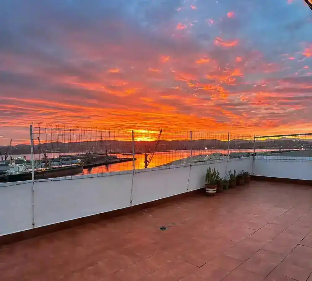 Terraza de Piso en venta en Santurtzi  con Calefacción, Terraza y Amueblado