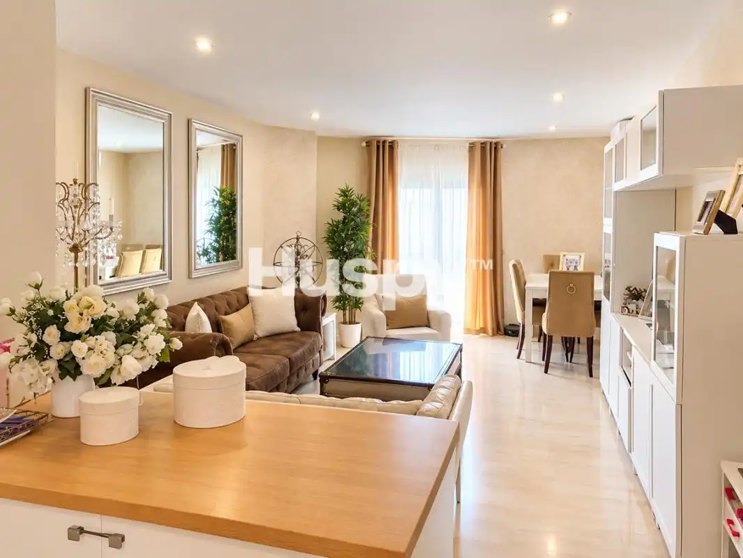 Sala de estar de Piso en venta en Benalmádena pueblo