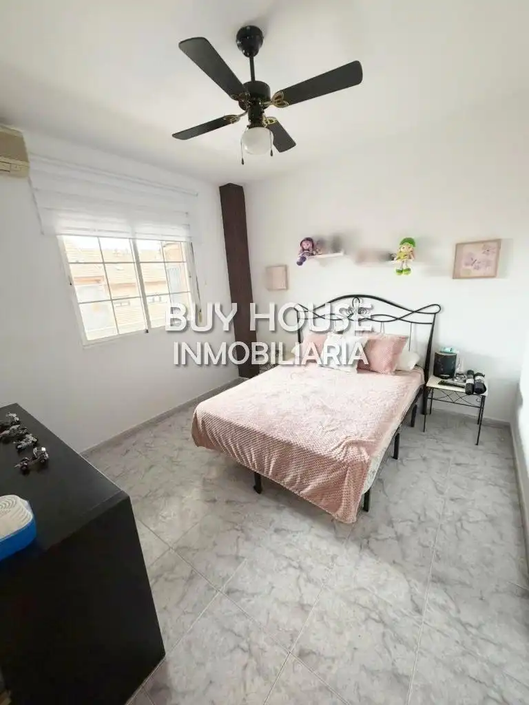 Casa a schiera con giardino in vendita a Numancia de la Sagra, imagen 9