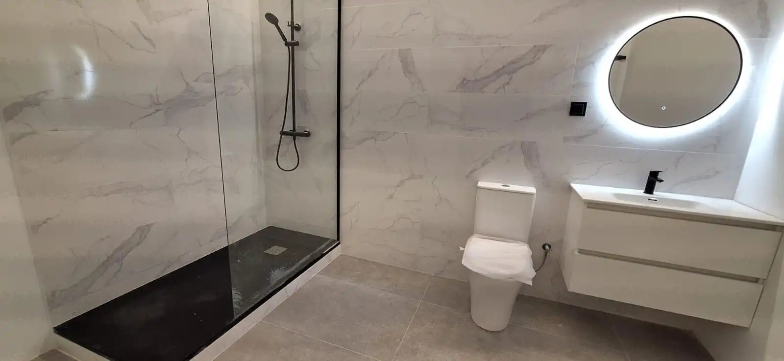 Flat for sale in Carrer SENTMENAT, Sol i Padris - Sant Oleguer