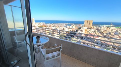 Foto 4 de Piso en venta en Poeta Vila y Blanco, Ensanche - Diputación, Alicante / Alacant