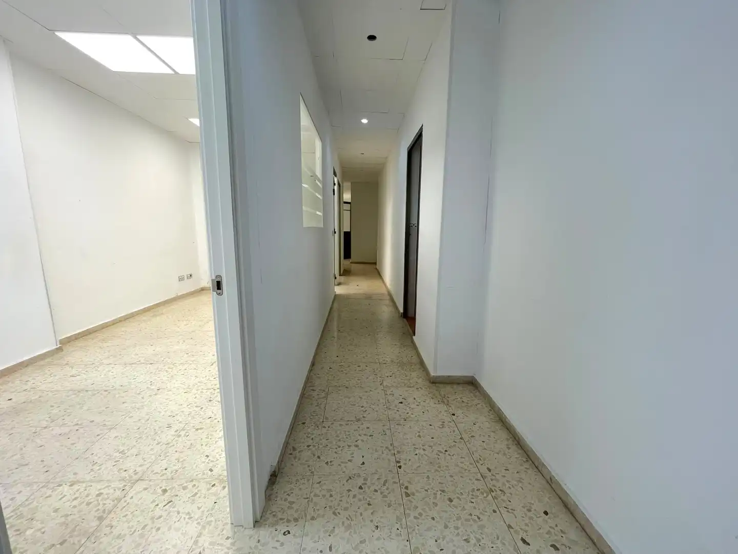 Business premises for sale in Carrer Sant Pere Pasqual 10, imagen 14