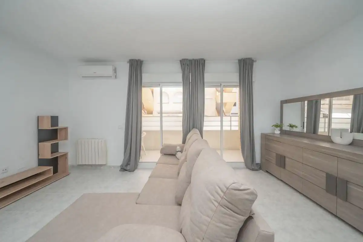 Sala d'estar de Planta baixa en venda en Torrevieja amb Aire condicionat, Calefacció i Terrassa