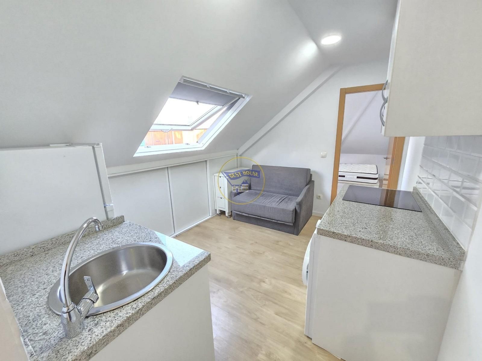 Apartment to rent in Calle MANOLO MARTINEZ, As Travesas - Balaídos