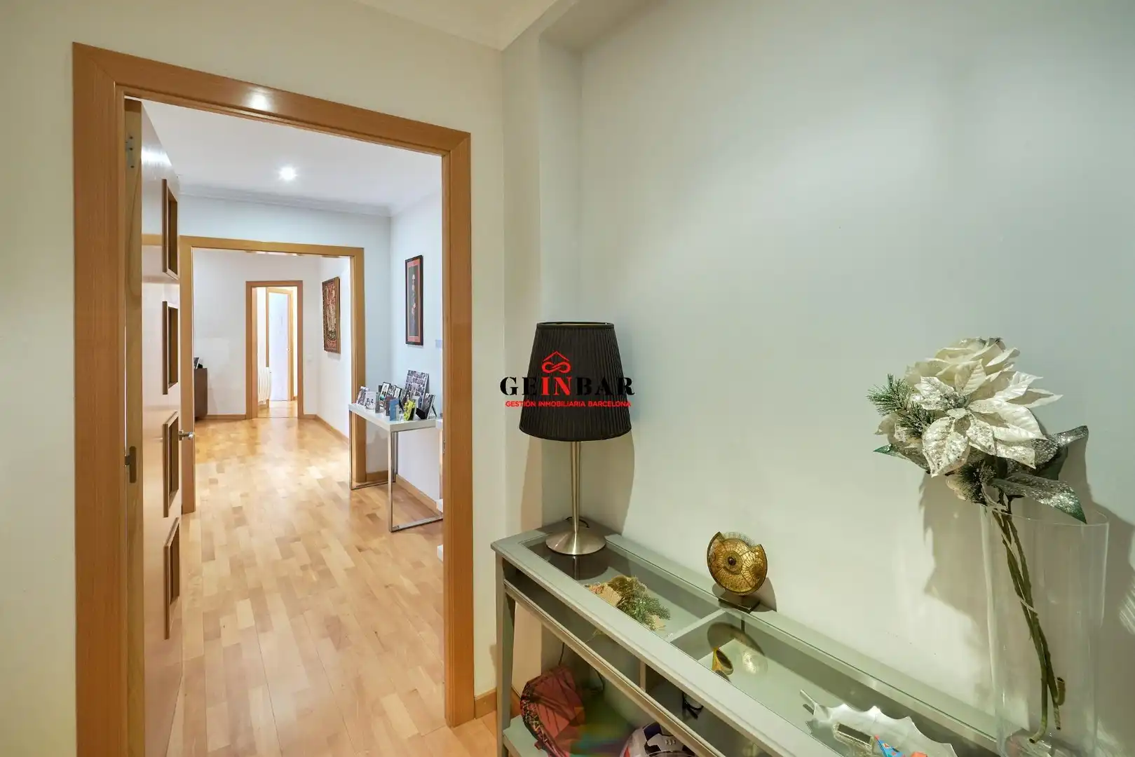 Flat for sale in Barcelona  with Air Conditioner, Heating and Parquet flooring