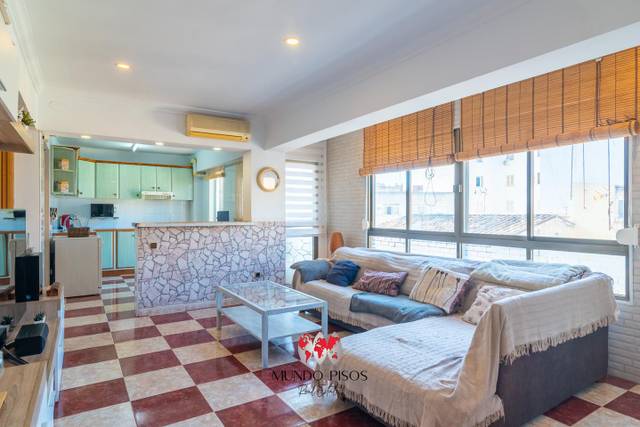 Piso en Venta en Carrer de Josep Martínez en La Soledat Nord