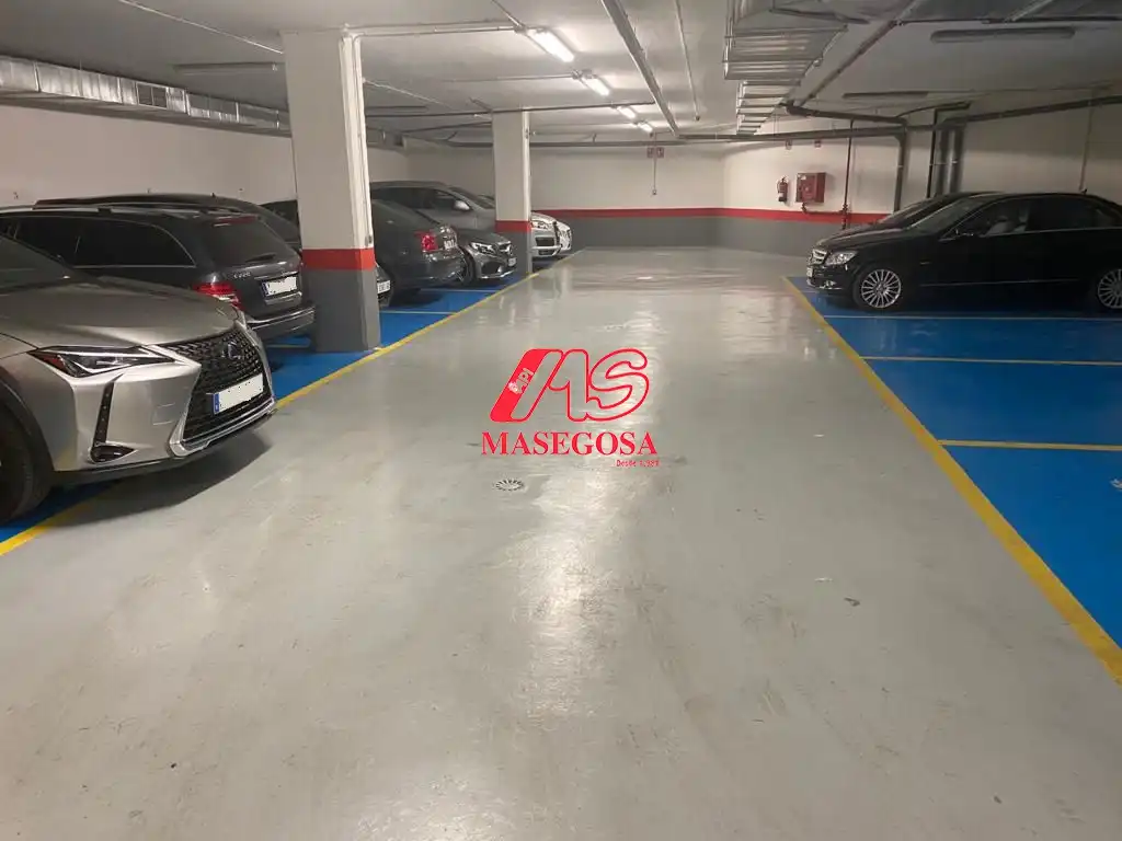 Aparcament en venda a Ronda