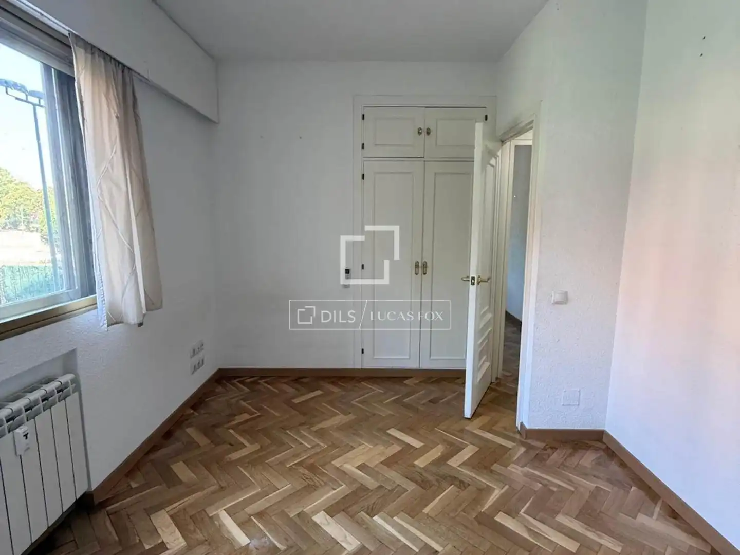 Bedroom of Flat for rent in Madrid  with Air Conditioner, Heating and Private garden