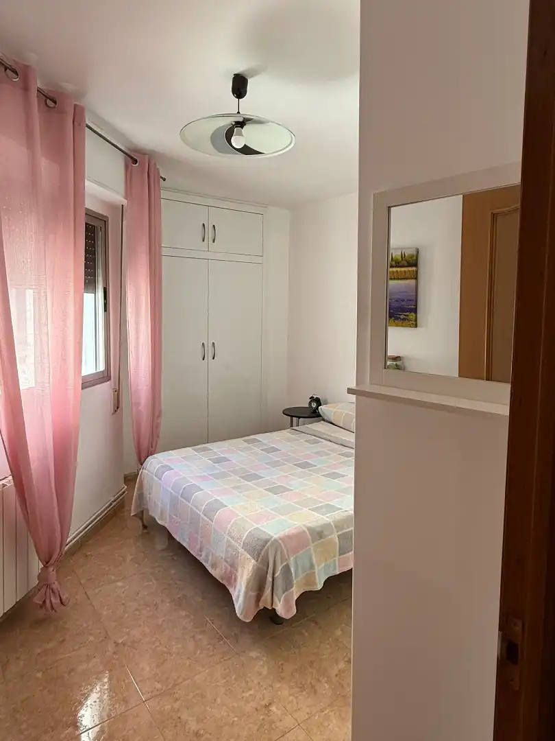 Habitación de Ático de alquiler en Sagunto / Sagunt con Terraza, Amueblado y Horno