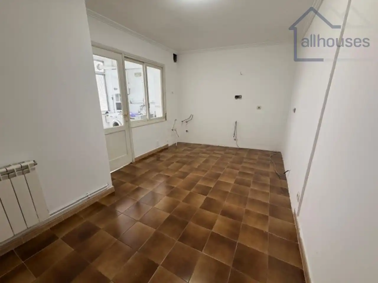 Piso en venta en Vigo  con Calefacción, Parquet y Terraza