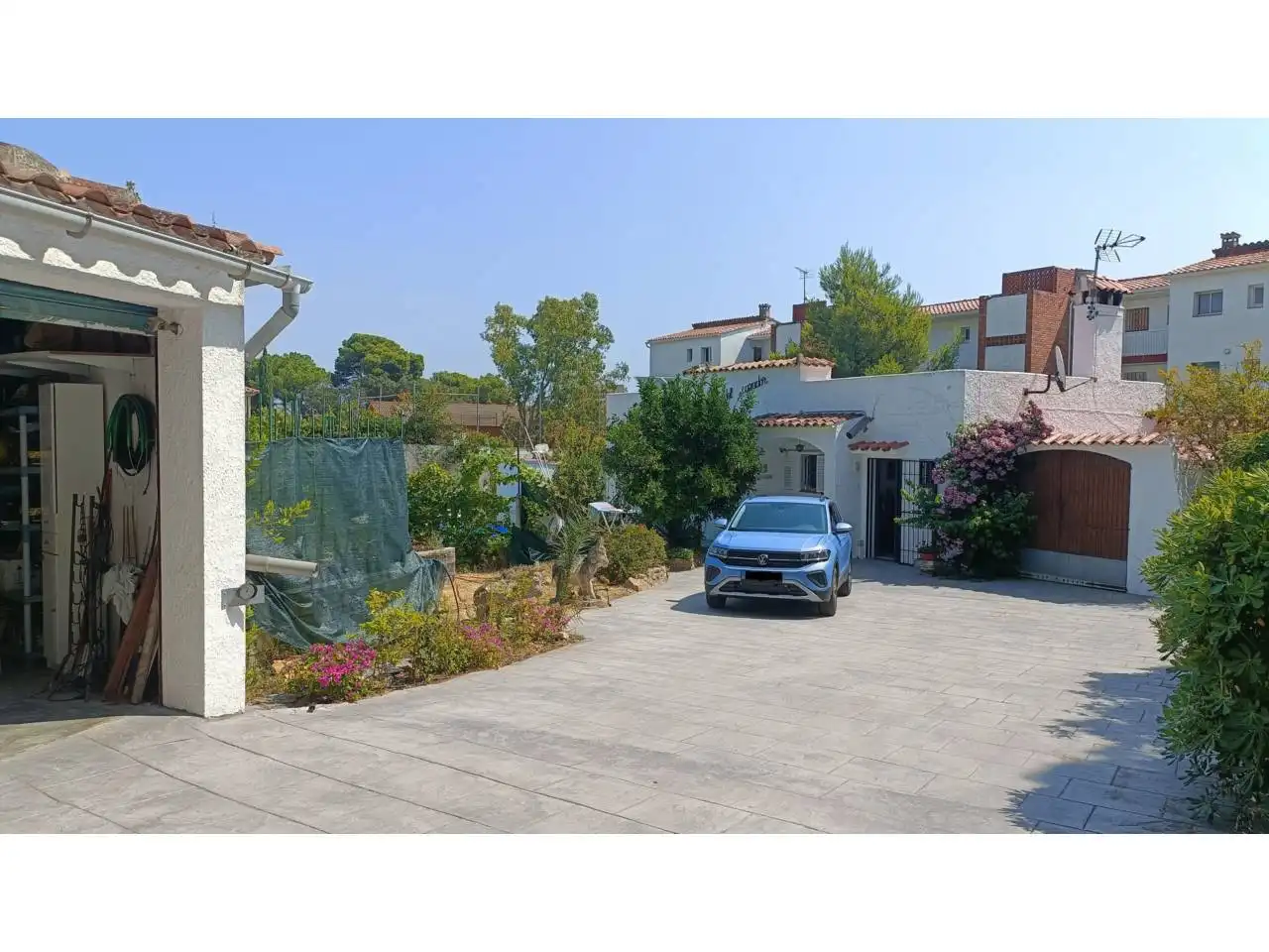 Vista exterior de Casa o chalet en venta en L'Escala con Aire acondicionado, Jardín privado y Terraza
