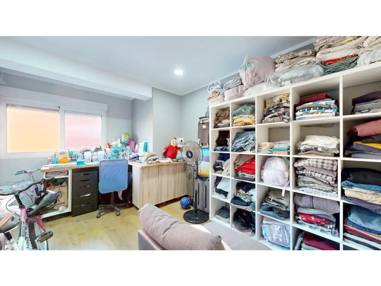 Flat for sale in Torrent  with Air Conditioner, Private garden and Balcony