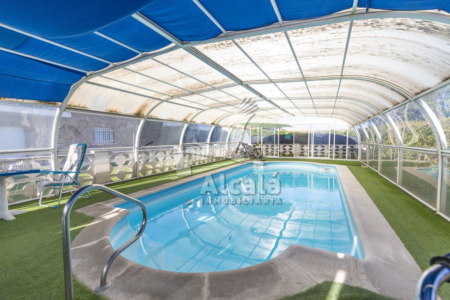 Piscina de Casa o chalet en venta en Torrejón del Rey con Calefacción, Terraza y Trastero