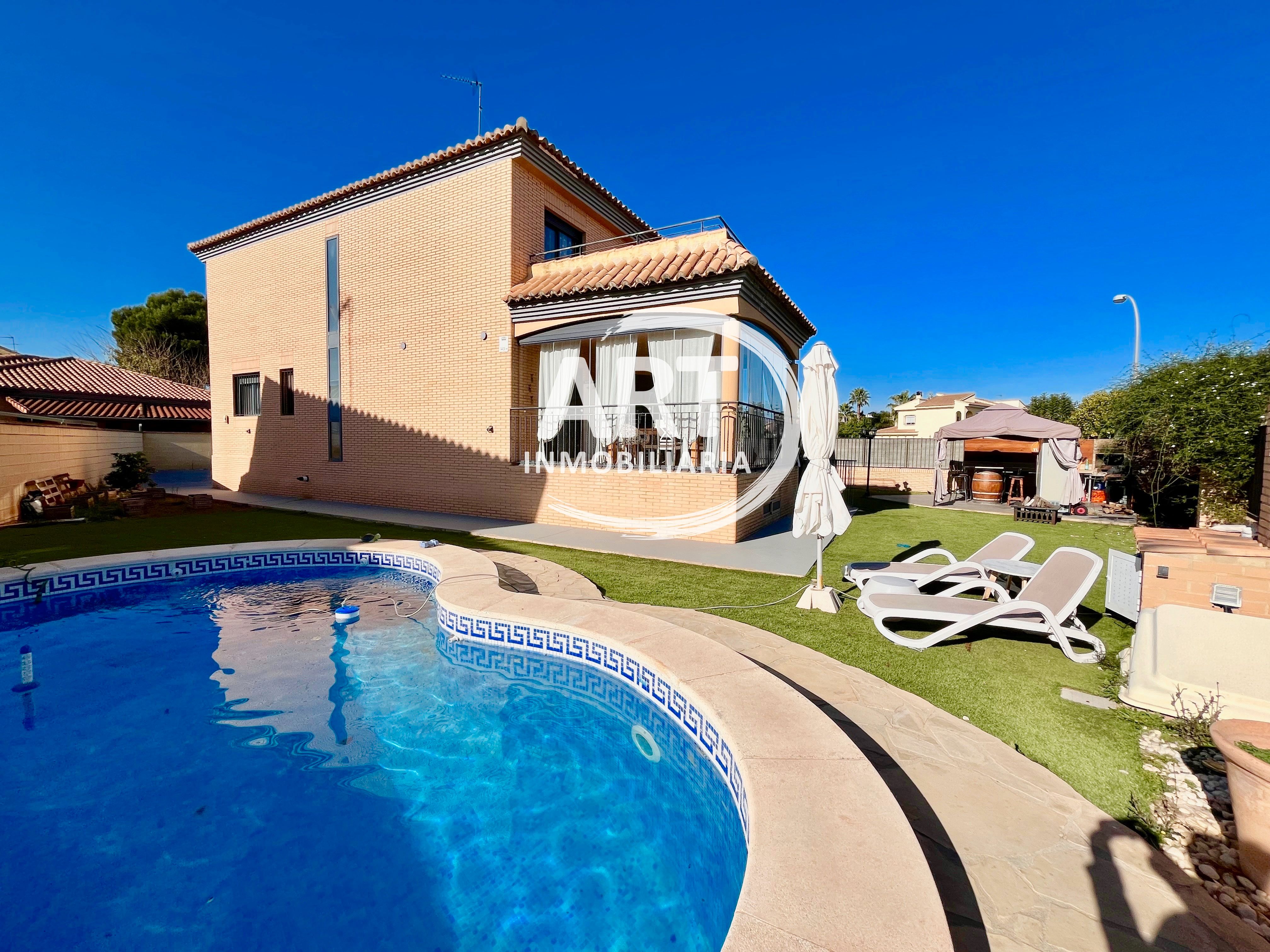 House or chalet for sale in Entrepinos