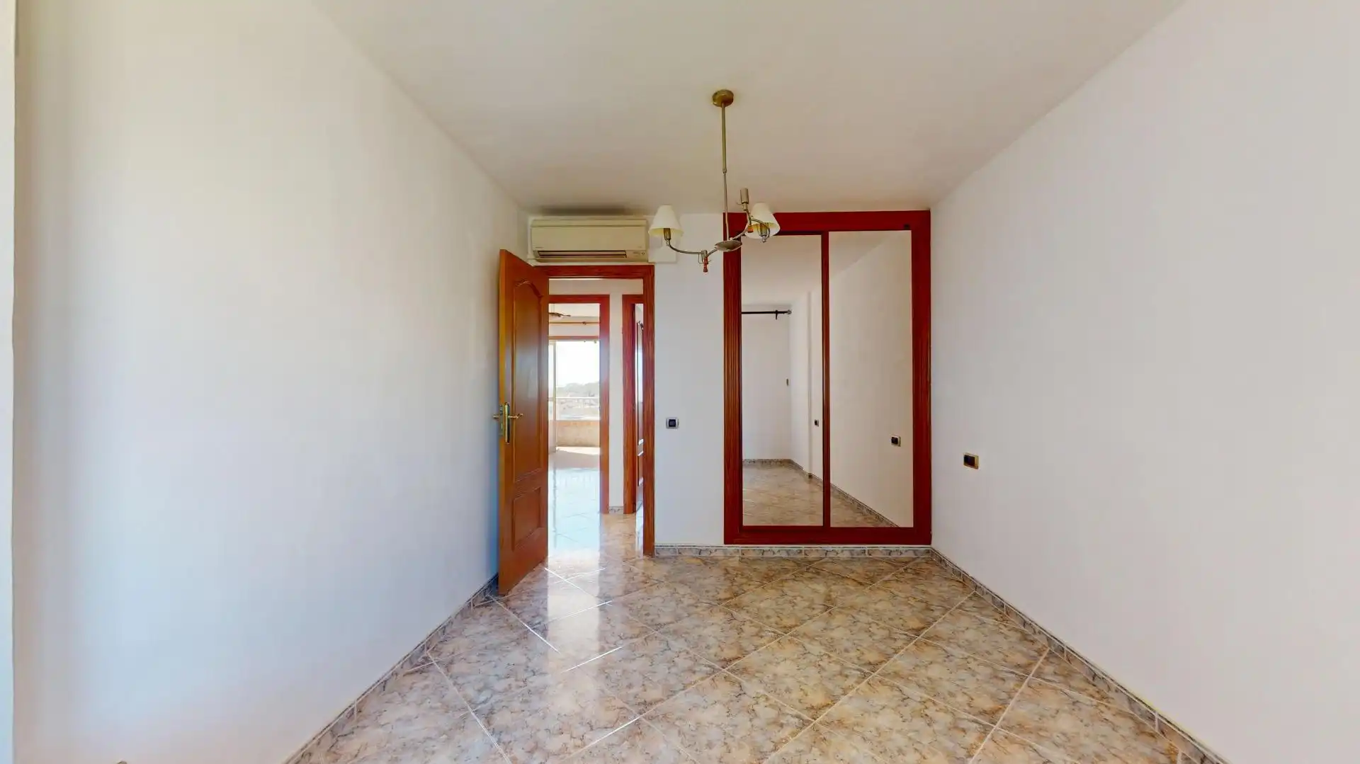 Flat with lift for sale in Ponent, imagen 5