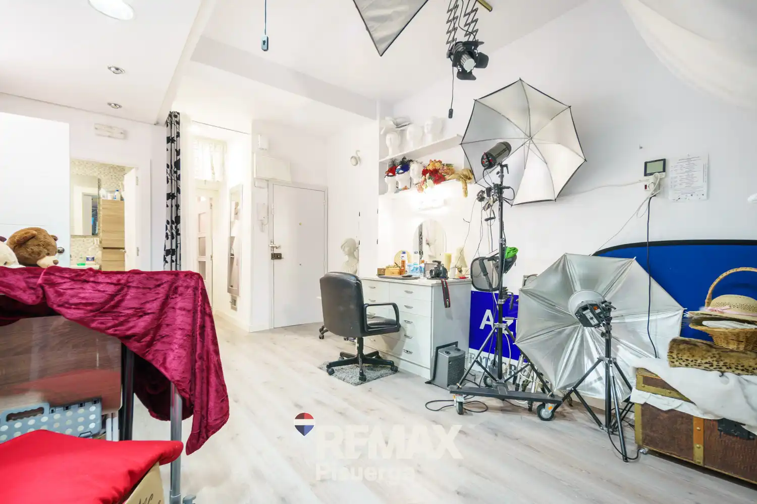Ground floor for sale in Valladolid  with Storage room