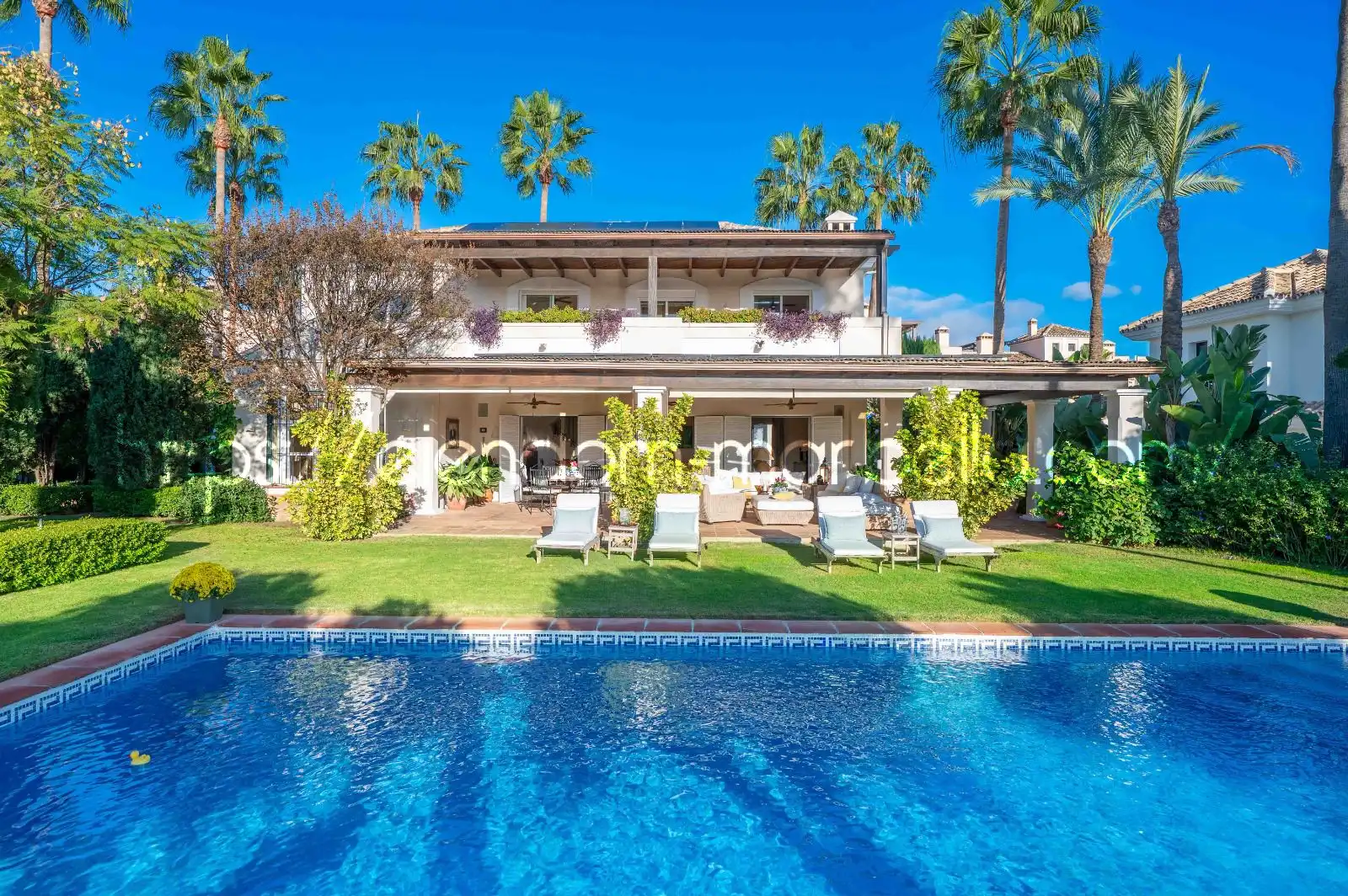 Garten von Haus oder Chalet zum Verkauf in Marbella mit Klimaanlage, Heizung und Privatgarten