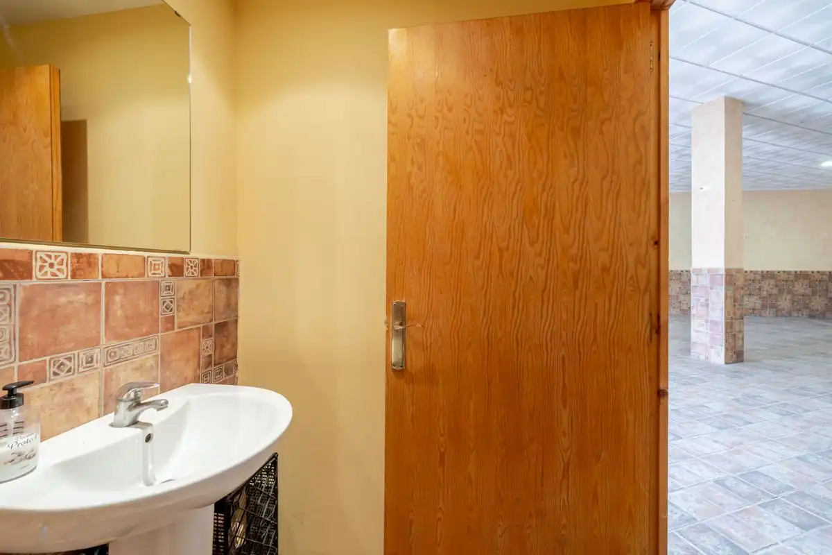 Baño de Planta baja en venta en Alicante / Alacant con Aire acondicionado y Calefacción