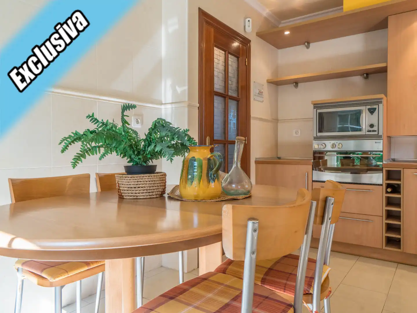 Cuina de Casa o xalet en venda en Bárcena de Cicero amb Calefacció, Jardí privat i Terrassa