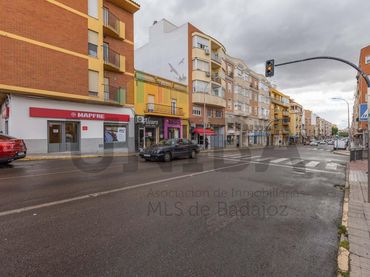 Local comercial en venda a San Roque - Ronda Norte