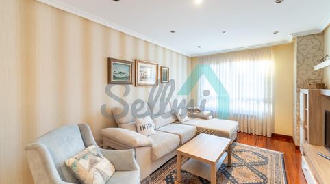 Foto 4 de Piso de alquiler en De Margarita Salas, Les Mestes, Gijón