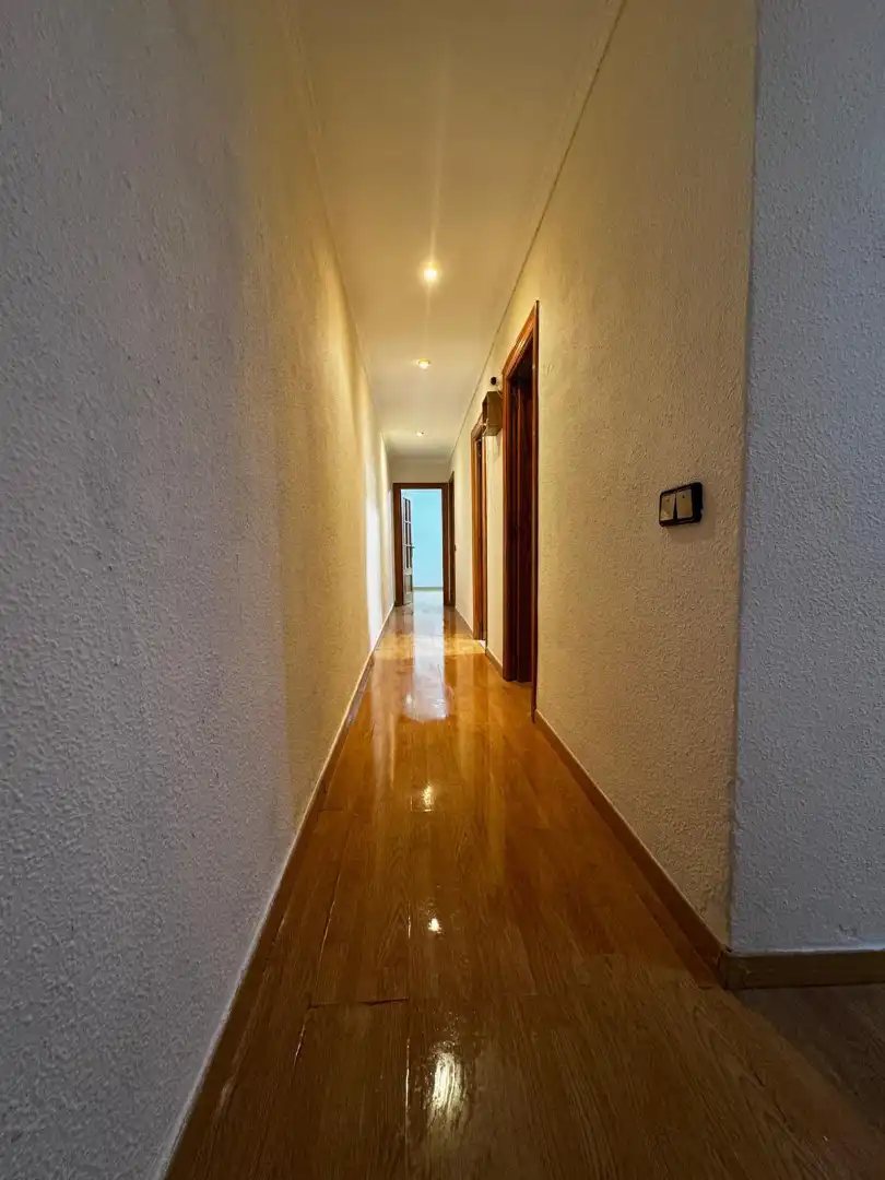 Flat for sale in Alicante / Alacant  with Air Conditioner, Heating and Balcony