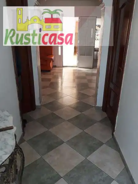 Casa amb terrassa en venda a mercedes montes, imagen 4