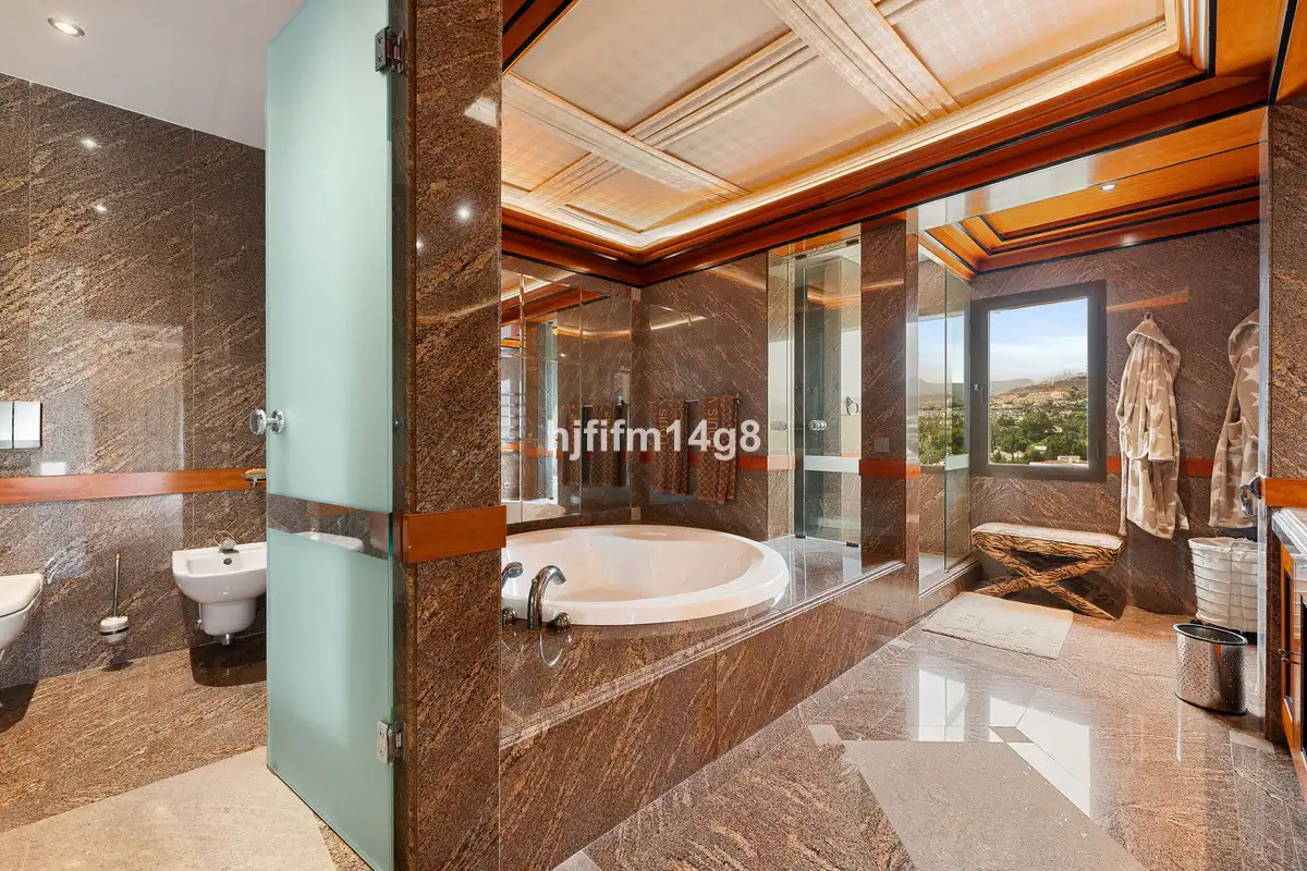 Penthouse mit Aufzug zum Verkauf in Nueva Andalucía, imagen 11