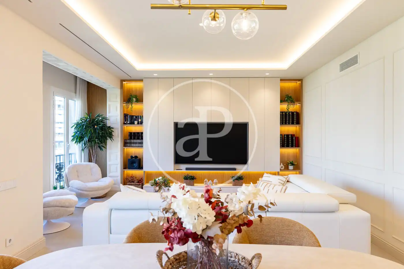 Living room of Flat for sale in Barcelona  with Air Conditioner, Heating and Furnished