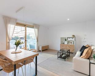 Sala d'estar de Apartament per a compartir en Badalona amb Terrassa