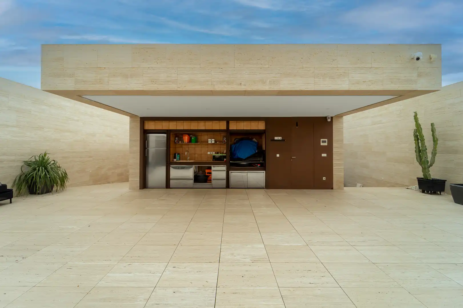 Vista exterior de Casa o xalet en venda en Novelda amb Aire condicionat, Jardí privat i Traster