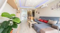 Living room of Flat for sale in Salou  with Terrace and Balcony