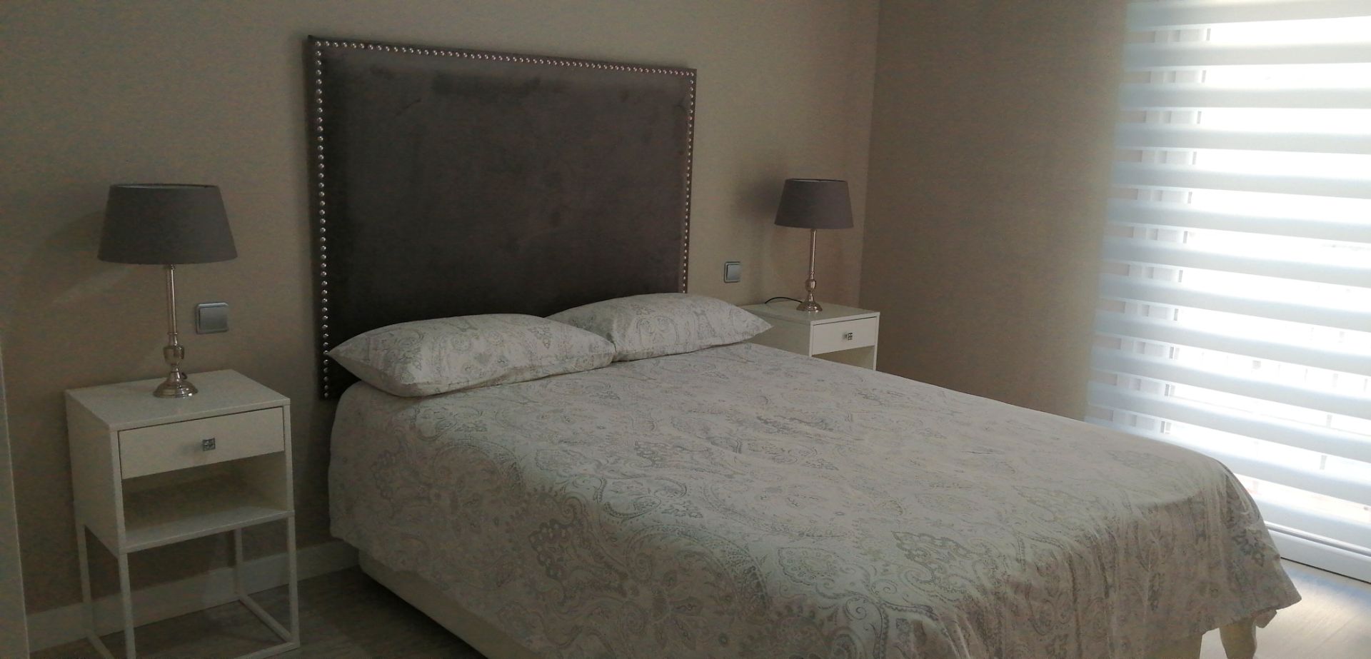 Bedroom of Flat to rent in  Zaragoza Capital  with Heating, Parquet flooring and Furnished