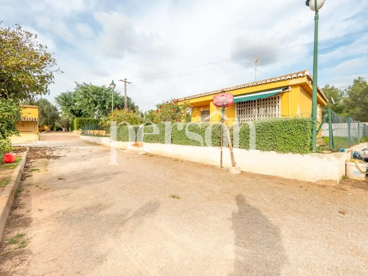 Vista exterior de Finca rústica en venda en Bétera amb Aire condicionat, Calefacció i Jardí privat
