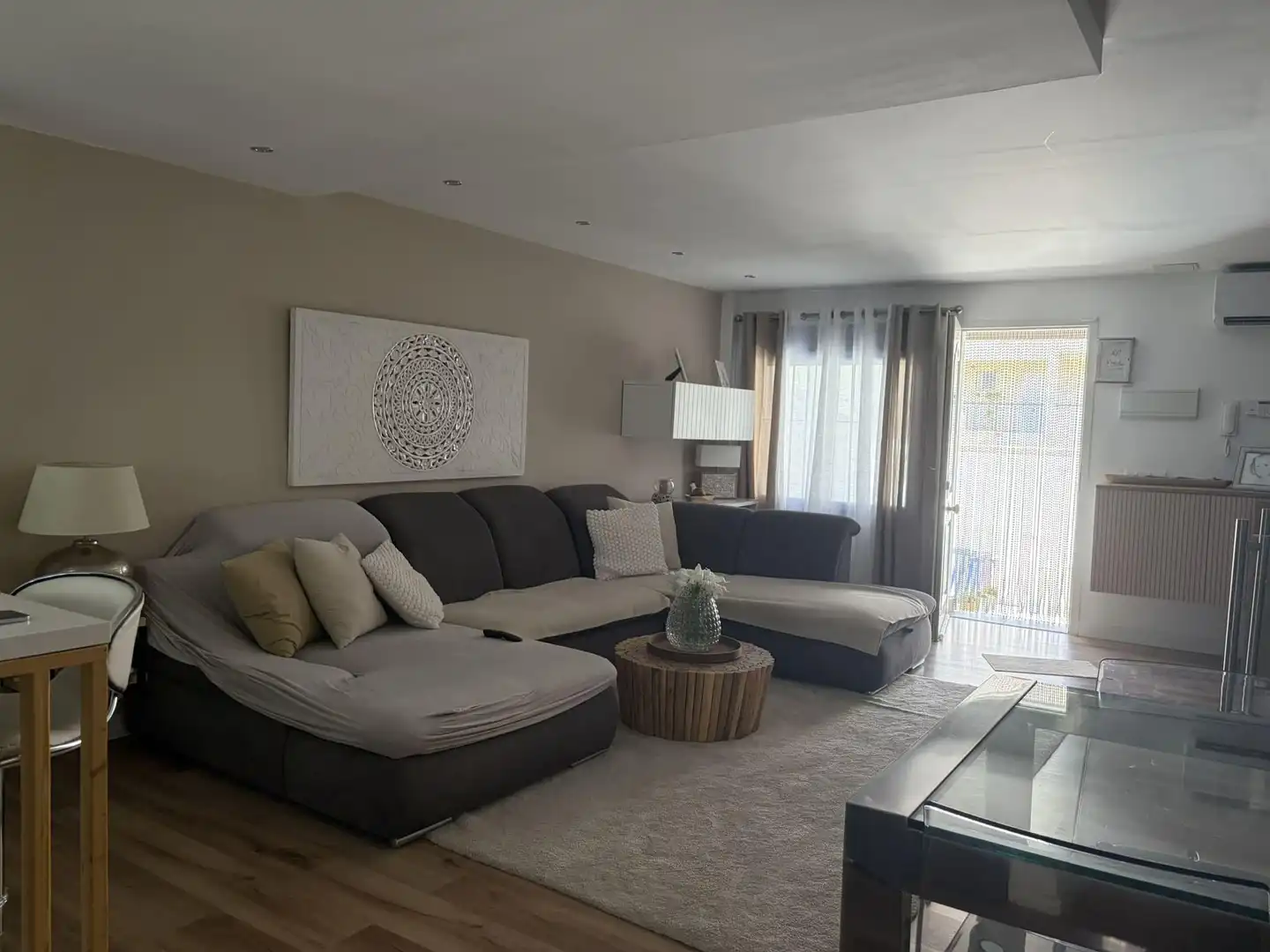 Casa aparellada amb piscina en venda a Santangelo, imagen 6