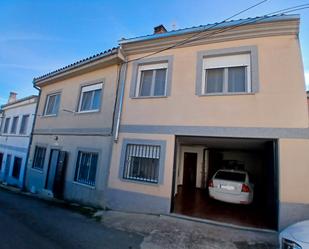 Vista exterior de Casa o xalet en venda en Cespedosa de Tormes amb Calefacció