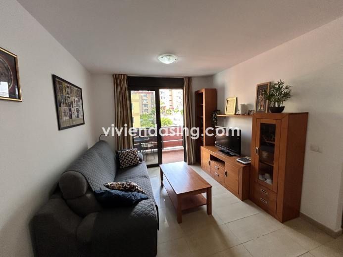 Bedroom of Flat to rent in Puerto de la Cruz  with Furnished, Washing machine and Microwave