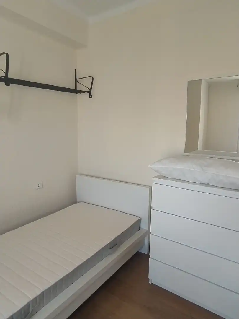 Habitación de Piso de alquiler en Málaga con Amueblado