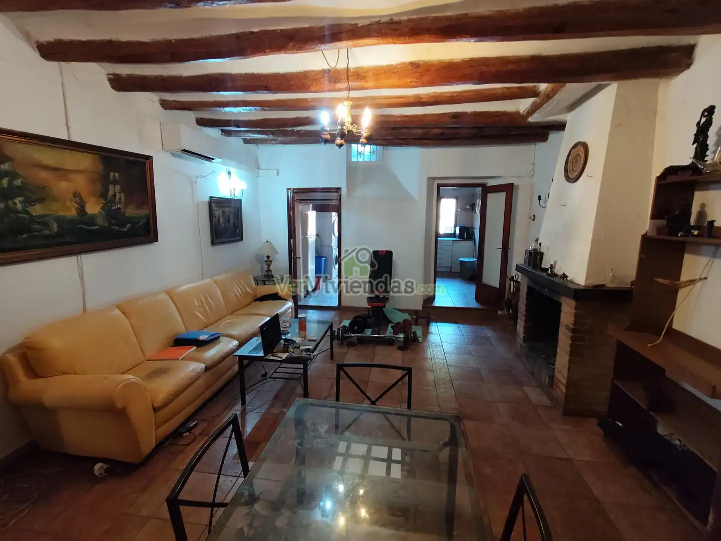 Sala de estar de Casa adosada en venta en Sant Esteve Sesrovires, Barcelona